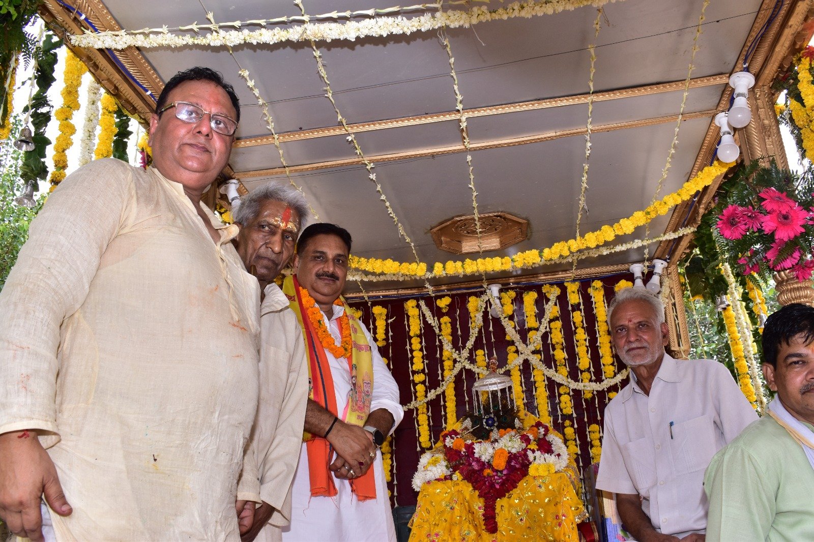 Lord Shri Jagannath जी की रथयात्रा धूमधाम से निकाली 