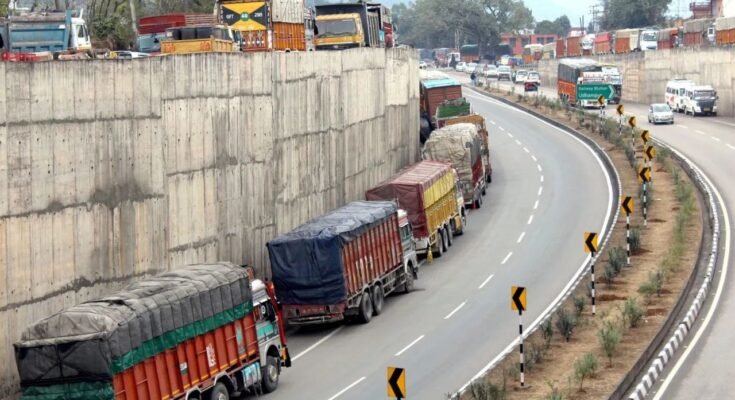 Srinagar-Jammu राष्ट्रीय राजमार्ग खुला, यातायात के लिए जारी किया गया नया मार्गदर्शन